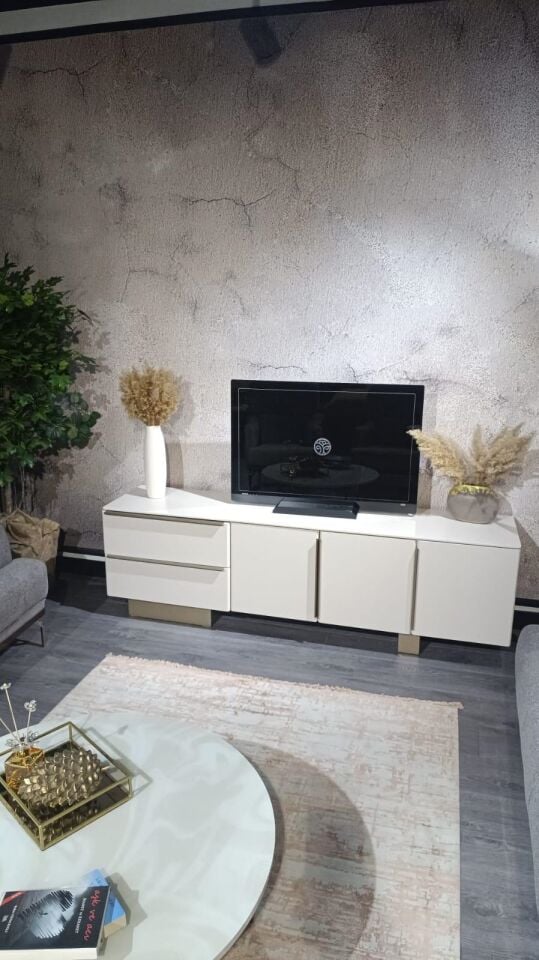 TEZCANLAR PRADA YEMEK ODASI TAKIMI(KONSOL+MASA+6 AD.SAND)