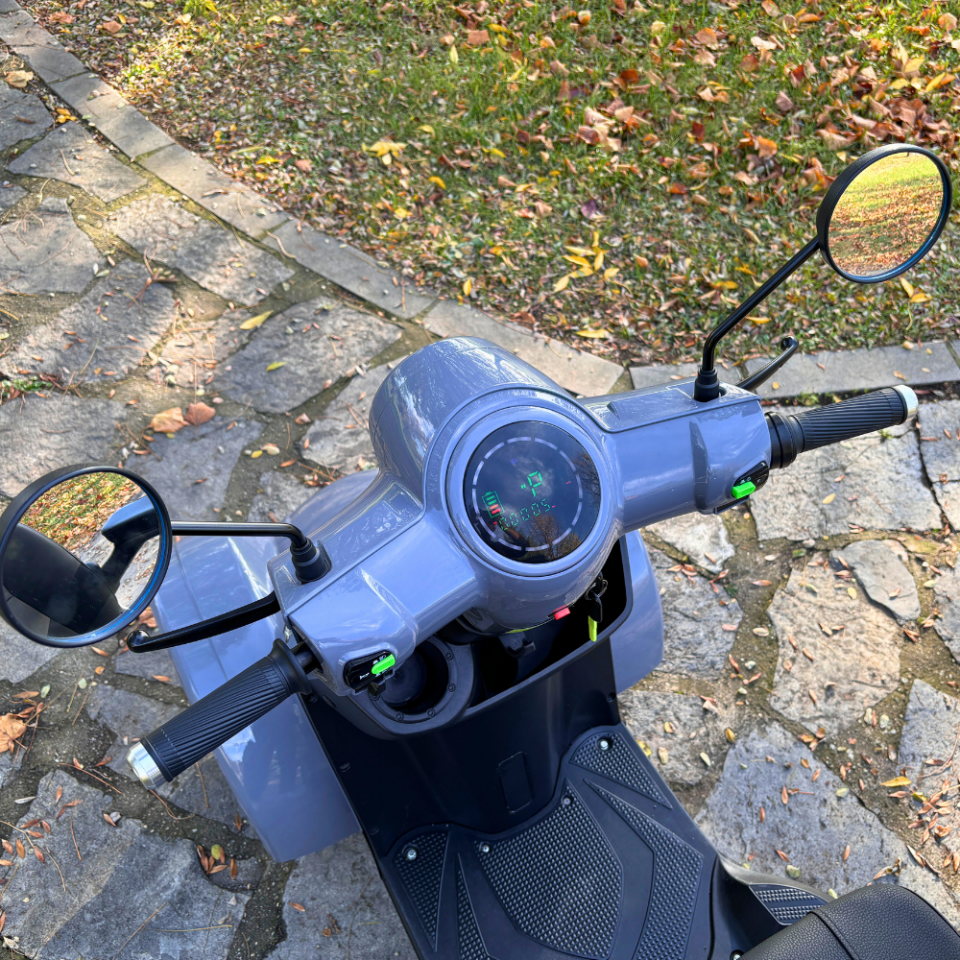 VOLTA VM6 ELEKTRİKLİ 4 TEKERLEKLİ MOTOR