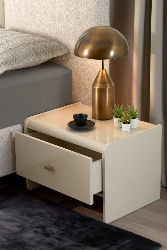 ARNO FLORİDA 6 KAPILI YATAK ODASI TAKIMI-BAŞLIKSIZ(DOLAP+ŞİFONYER+AYNA+KOMODİN)