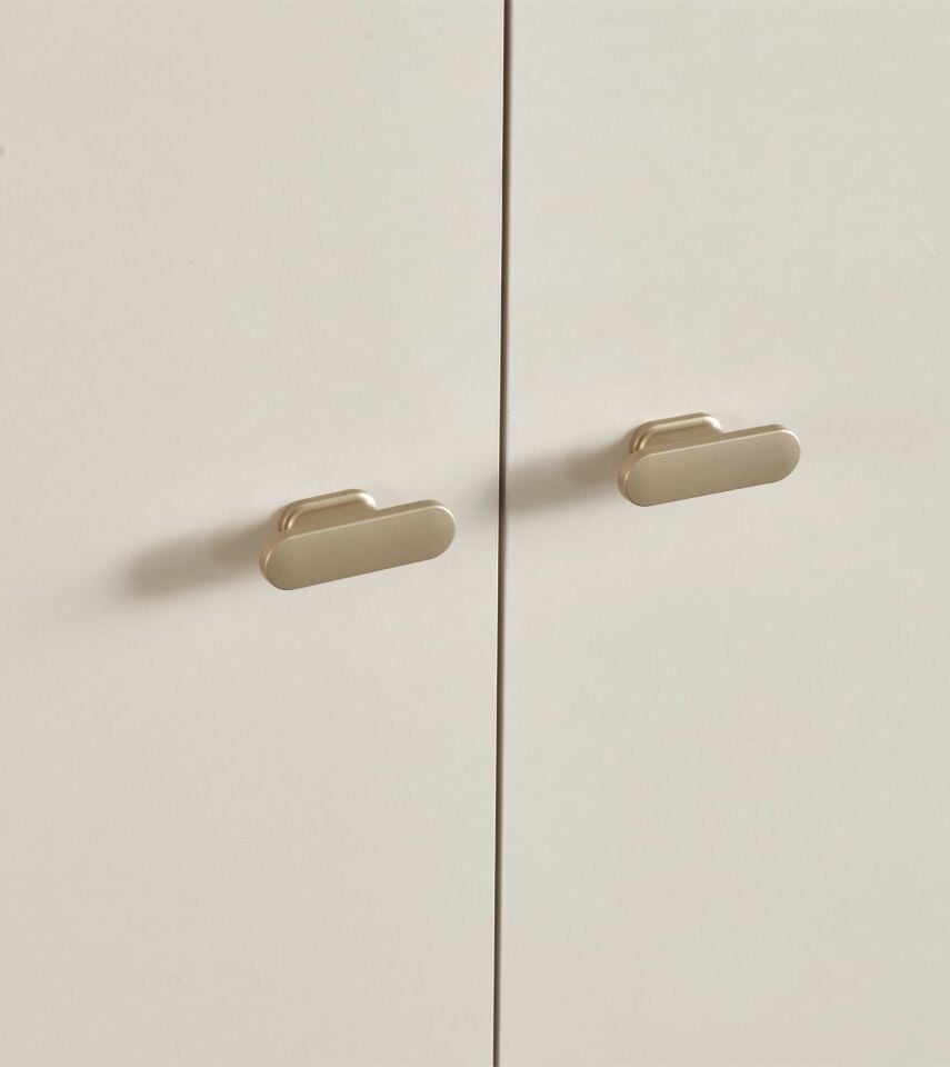 ARNO FLORİDA 6 KAPILI YATAK ODASI TAKIMI-BAŞLIKSIZ(DOLAP+ŞİFONYER+AYNA+KOMODİN)