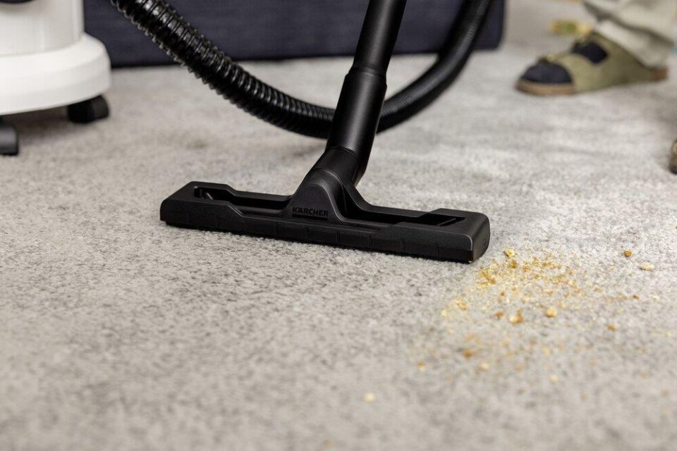 KARCHER SE-4 AB HALI YIKAMA MAK.