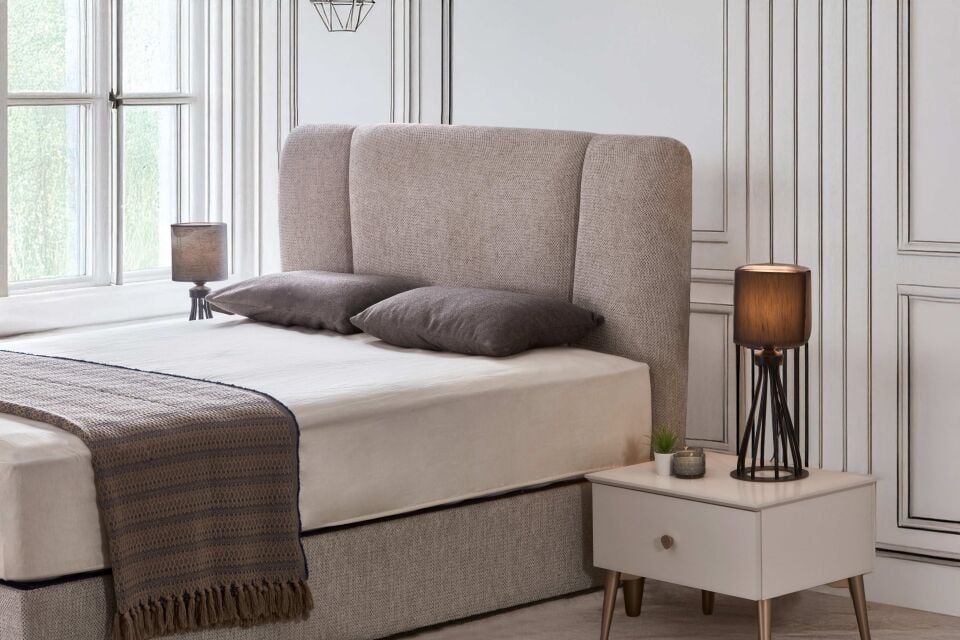 ARNO ASYA 6 KAPILI YATAK ODASI TAKIMI-BAŞLIKSIZ(DOLAP+KOMODİN+ŞİFONYER+AYNA)